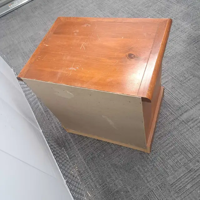 two Wood  2drawer nightstands/side table in Dressers & Wardrobes in City of Toronto - Image 8