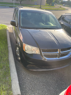 2012 Dodge Caravan SE/SXT
