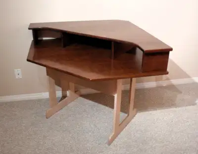 Solid Wood Corner Student Home Office Desk Excellent Condition, View more