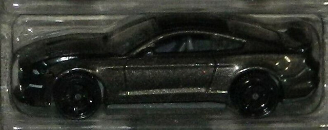 Matchbox 1/64 Top Gun Mini, Mustang, Bronco, Jeep Diecast Cars in Arts & Collectibles in Oshawa / Durham Region - Image 3