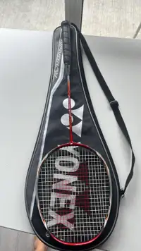 Raquette arcsaber zeus (badminton)