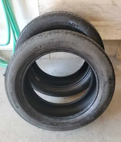 2 Continental Cross Contact LX Sport All Season Tires for Sale. **235/55/R19** Great Condition. (6/3...