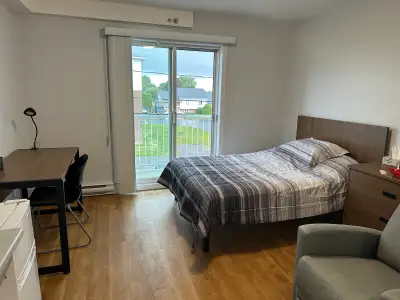 Chambre à céder à la résidence Espace Roomi à Trois-Rivières jusqu’au 31 août 2026. https://espacero...