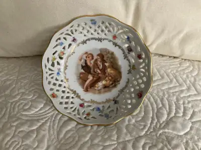 Vintage Plate, View more