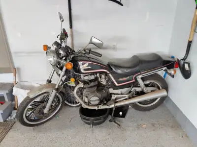 Selling my 1982 Honda CB450SC. Bike is currently not running, has been idle for last 5 years or so....