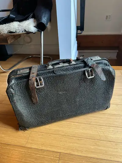 Machine age interior design rustic medical attache mcm man cave suitcase home staging box crate brie...