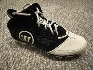 Adonis Warrior Black/White Lacrosse Cleats in Lacrosse in Oakville / Halton Region - Image 7