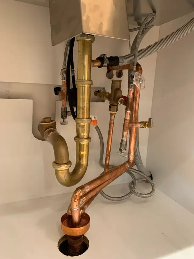 Licensed Plumber 453872246619514880
