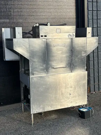Hobart C44A Conveyor Dishwasher – Electric, Working, View more