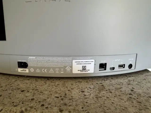 Bose SoundTouch 30 wireless music system in Stereo Systems & Home Theatre in City of Toronto - Image 7