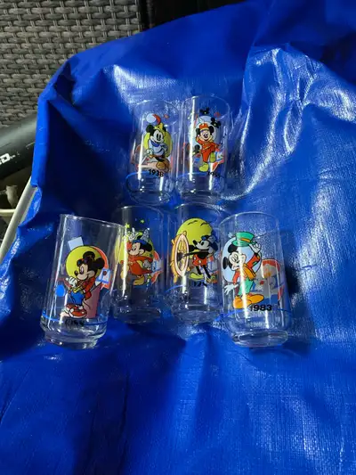 1980s mint collectable glasses