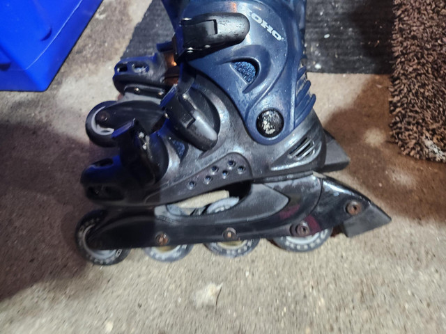 Kids Size 2 Rollerblades  in Other in Mississauga / Peel Region - Image 2