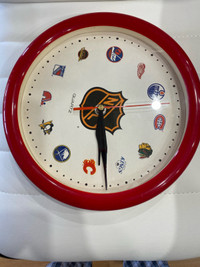 Vintage NHL quartz clock, 1987