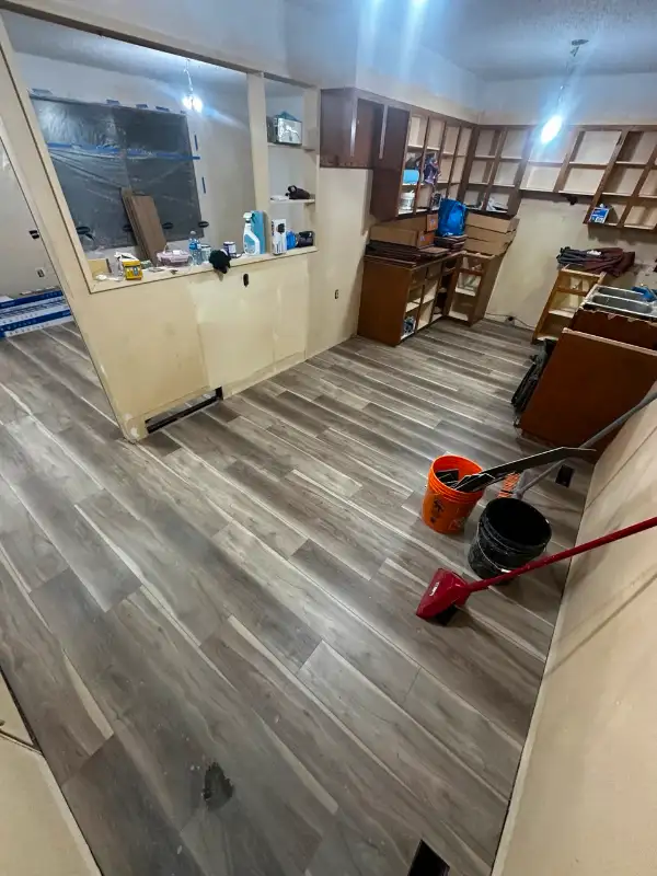 Experienced Flooring Installer – Affordable&Reliable Nanaimo62865711065347124