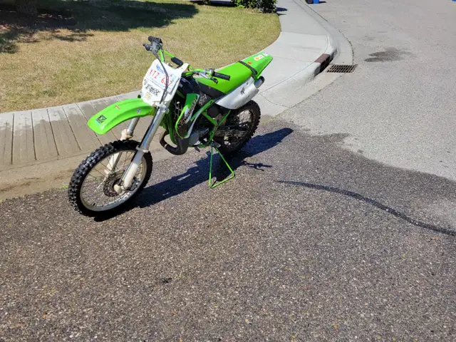 Kawasaki Motocross Dirt Bike for Sale (100cc). in Dirt Bikes & Motocross in Calgary - Image 5
