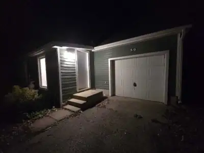 ✨ Newly Renovated 2-Bedroom Bungalow for Rent in Meaford ✨ Welcome home to this bright and beautiful...