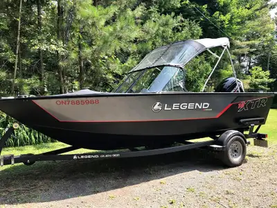 18 ft Legend XTR 2021 model, purchased new in 2022, 90 HP Command Thrust Mercury . Approximately 51...