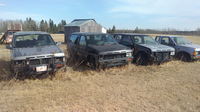 87-95 Nissan Pathfinder parts in Other in Red Deer