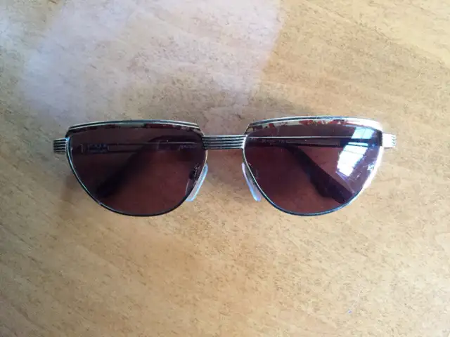 Bausch and Lomb Vogue Firenze sunglasses