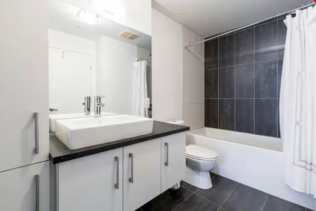 A louer pour vacances rent for vacation in Quebec in Canada - Image 6