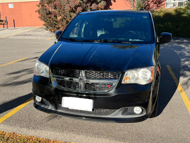 certified dodge caravan 2014 in Cars & Trucks in Oakville / Halton Region - Image 2