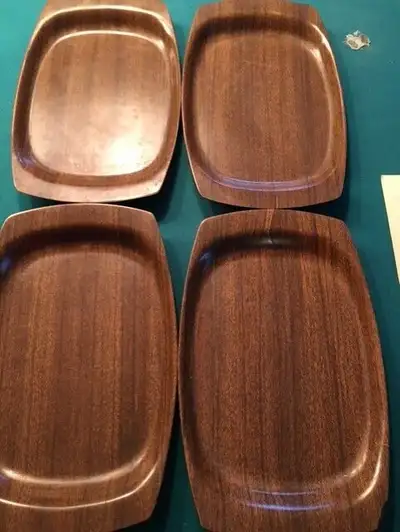 Vintage Pyrex Wood Grain Trays, View more