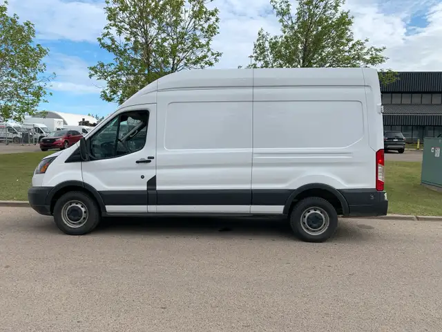 **2017 Ford Transit High Roof (T-250) – SOLD AS IS**62863215319554123
