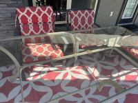  Six chair patio dining set, cushions & floor rug!
