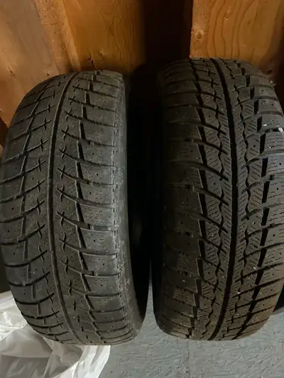 2 Winter tires came of Ford Explorer 235/70R/16 only used 1 year