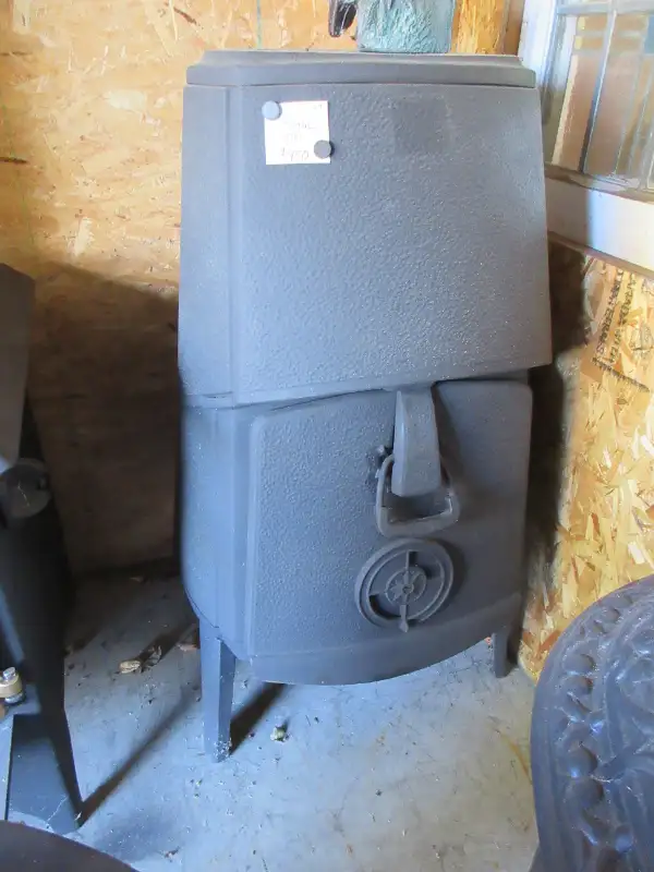 Good Used Wood Stoves / Woodstoves.  OS. in Fireplace & Firewood in Owen Sound - Image 8