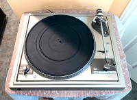Dual Belt Drive Semi-Automatic Turntable w/ Cable Upgrade	CS 505