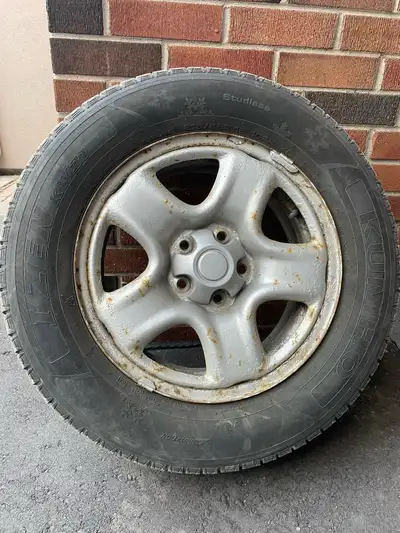 Selling a set of four Kumho Izen winter tires on steel rims. Tires are good for 1-2 seasons. Rims ar...
