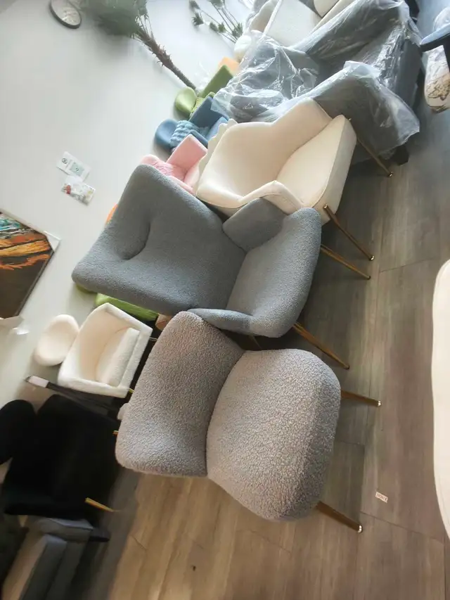 Warehouse for sale Armchairs,Single Sofa,Couch $99-$299 in Couches & Futons in Markham / York Region - Image 6