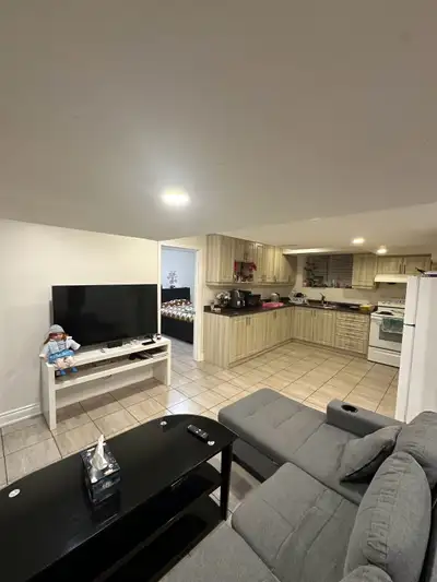 Private room for rent in a 2 bedroom legal basement, near Queen and Chinguacousy intersection. I am...