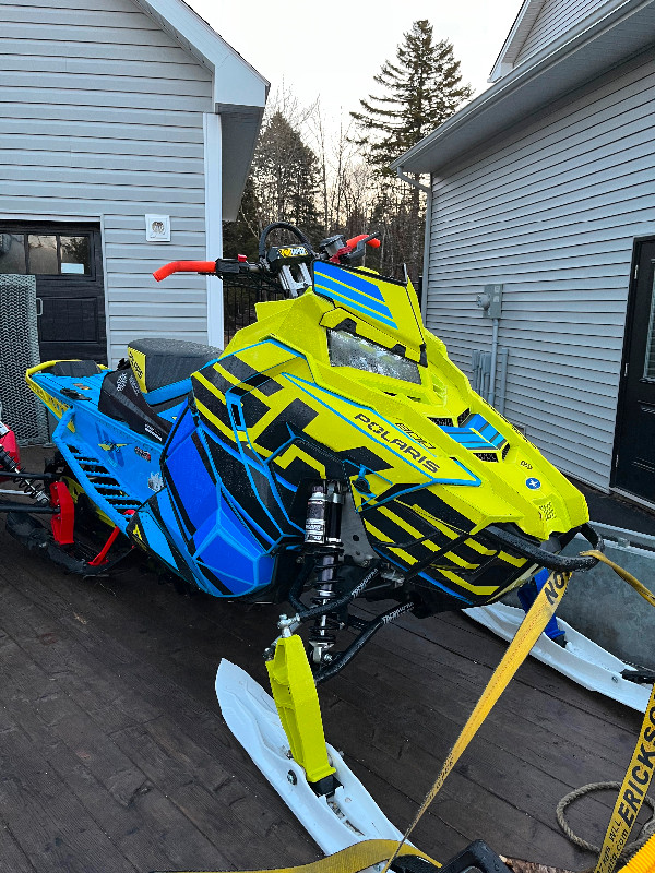 2020 SKS 800 in Snowmobiles in Dartmouth