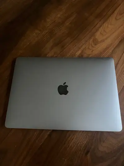 MacBook Pro 13" (2017) – 256GB SSD, 8GB RAM, Core i5, View more