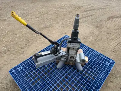 victaulic 260 series roll groover, View more