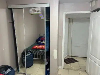 • Looking for 2 girl from May 1st for a Shared Basement Room . Close to Gurudwara, Indian Groceries....