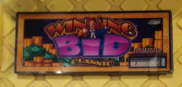 Slot machine glass in Toys & Games in Kawartha Lakes - Image 4