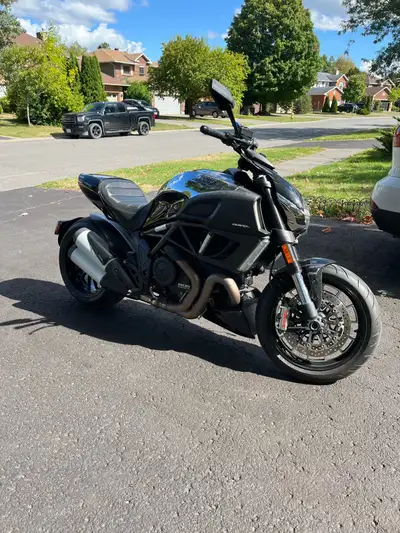 Up for sale is my 2013 Ducati Diavel Chrome Edition in great condition, with approximately 39,500 km...