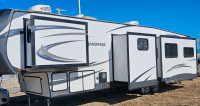  2018 Fifth wheel  forest river  Bh 42 ft.