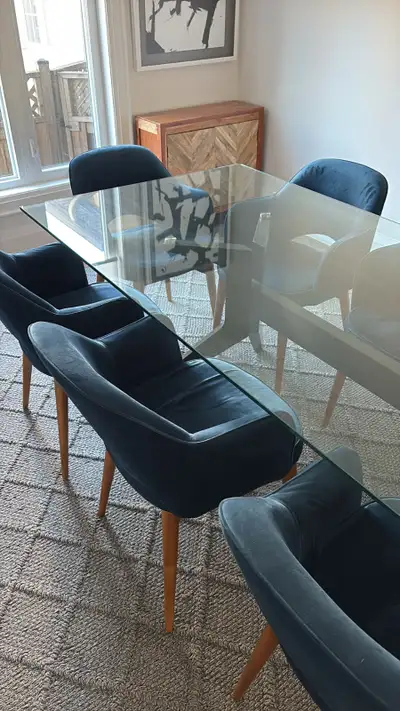 Selling Glass Table Top - The base is FREE should you want it, there is crack in the base. 8' L x 42...