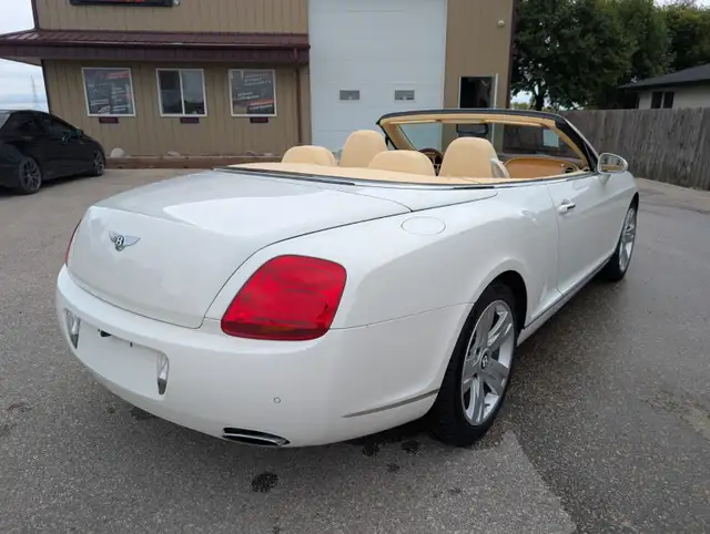 2009 Bentley GTC in Cars & Trucks in Edmonton - Image 4