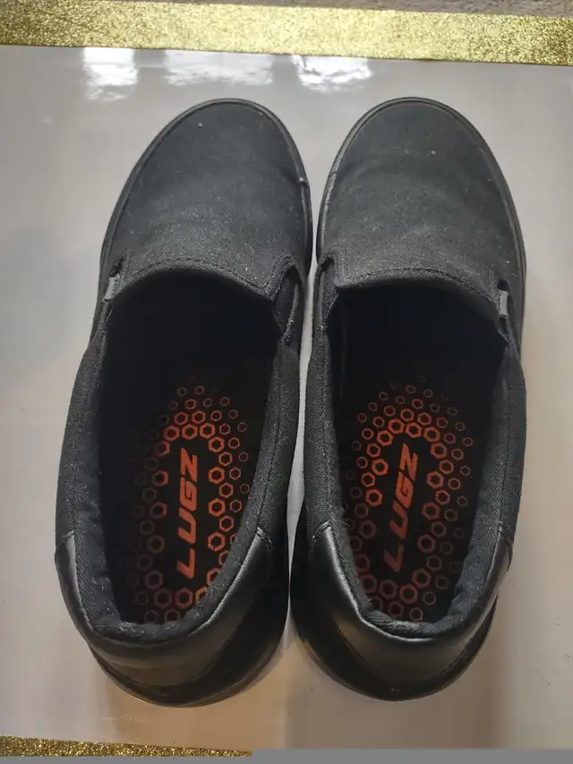 Women's shoes 11/men's shoes 10, lugz, Kanata, ottawa  in Women's - Shoes in Ottawa - Image 6