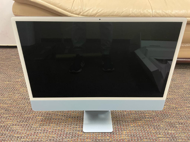 Apple iMac 24" M1 8GB 256GB (Like New) - Blue - Warranty 2024 dans Ordinateurs de bureau  à Ville de Montréal - Image 3