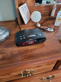 General Electric alarm clock
