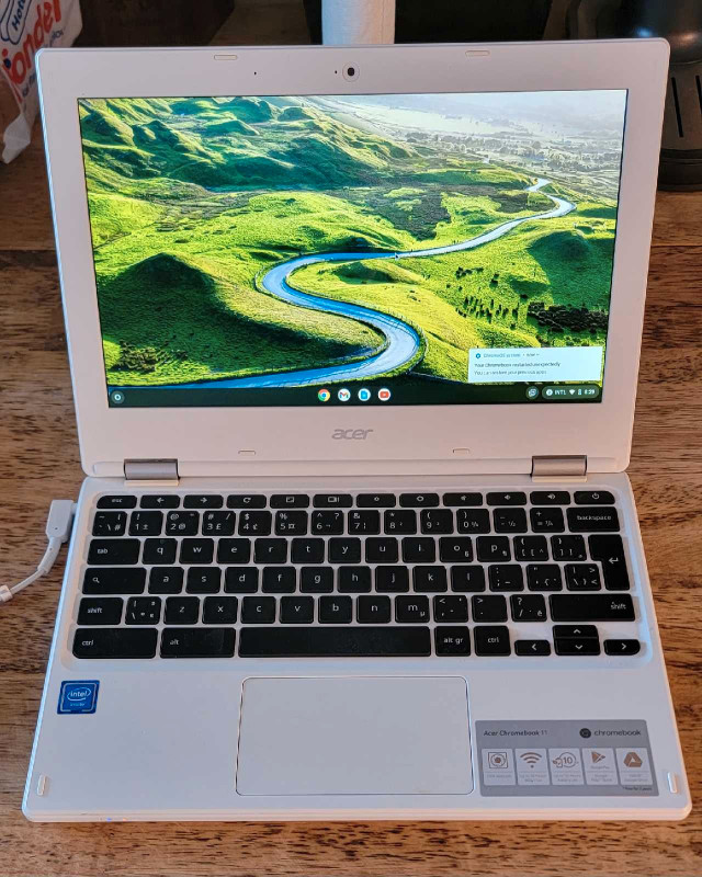 Acer Chromebook in Laptops in Calgary