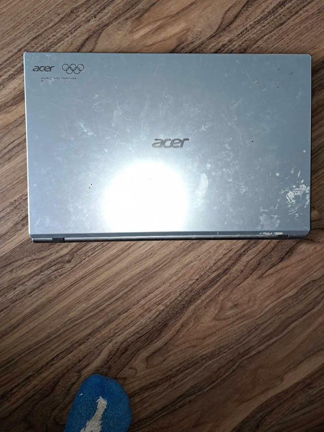 Acer Computer Ububtu Operated Systems  in Laptops in Oshawa / Durham Region - Image 2