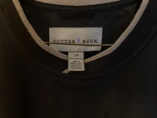 CUTTER & BUCK GOLF PULLOVER in Golf in Calgary - Image 3