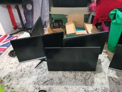 Computer Monitors very cheap working, View more